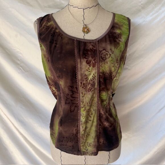 Sami Jo brown and green floral top - Picture 3 of 7